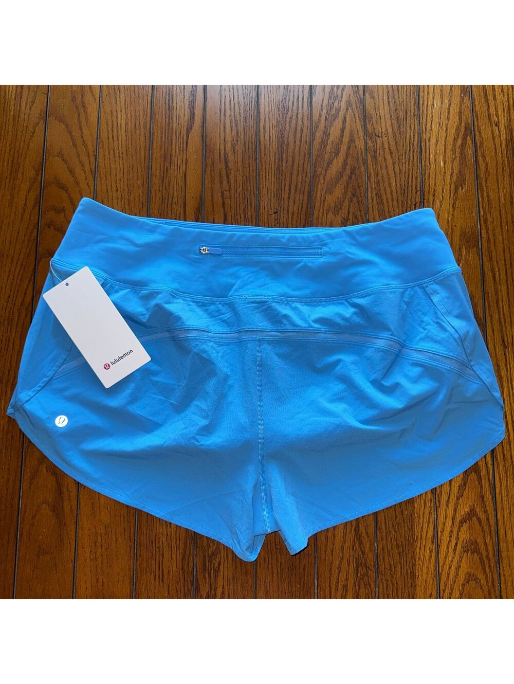 Lululemon Speed Up Short High Rise 2.5” Mesh Vent Ocean Wave Size XL/Size 12 NWT